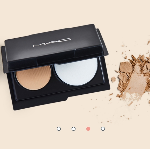 MAC Cosmetics Other - 4 for $25 MAC STUDIO FIX POWDER FOUNDATION NC40